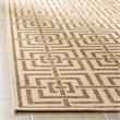 Safavieh Linden 100 4' x 6' Rug in Cream and Beige