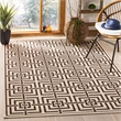 Safavieh Linden 100 9' x 12' Rug in Cream and Beige