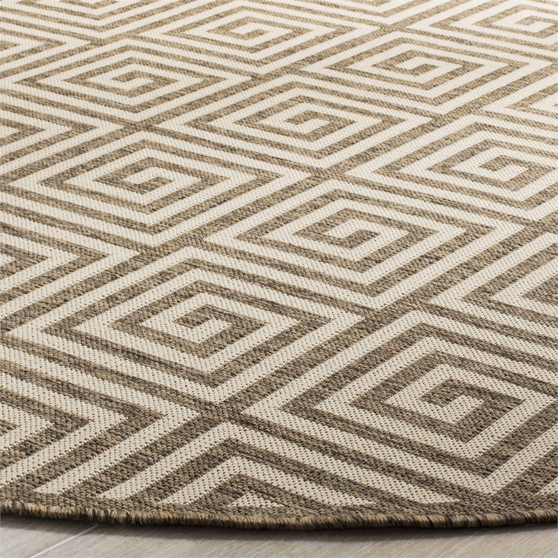 Safavieh Linden 100 6'7