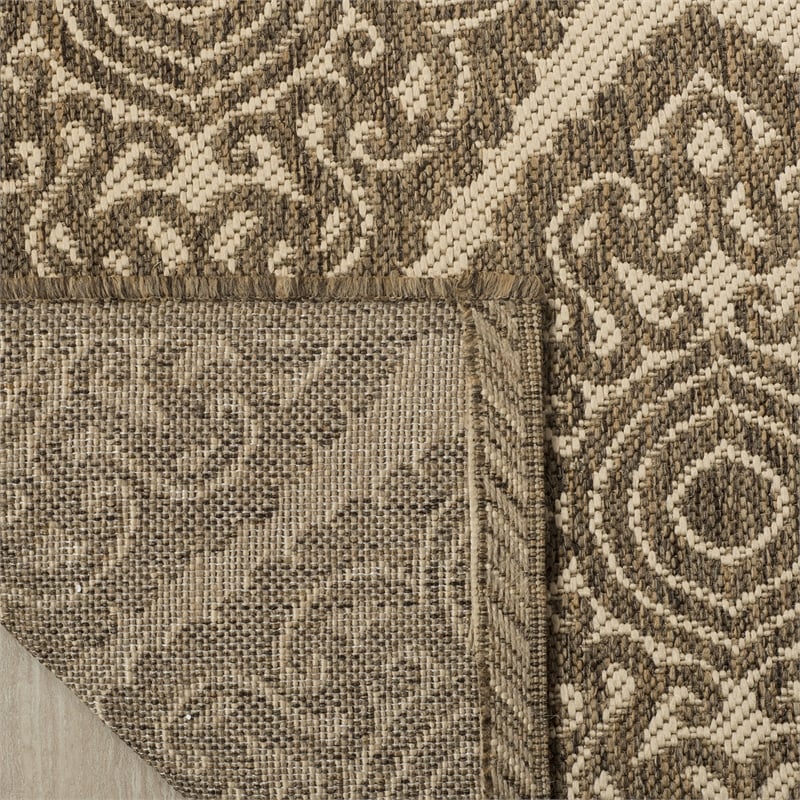 Safavieh Linden 100 4' x 6' Rug in Cream and Beige