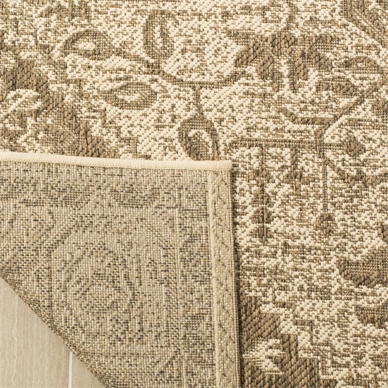 Safavieh Linden 100 6'7