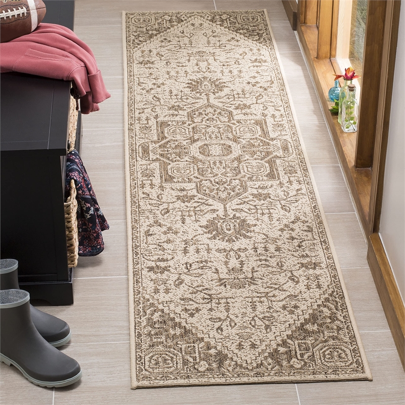 Safavieh Linden 100 9' x 12' Rug in Beige and Cream