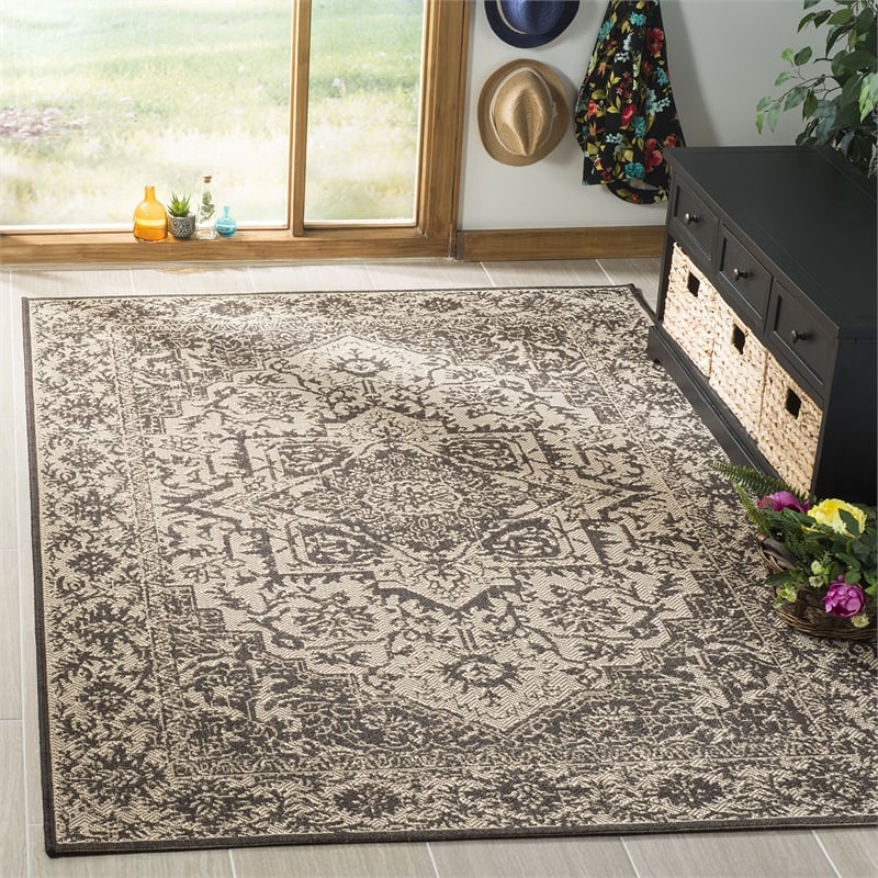 Safavieh Linden 100 5'1