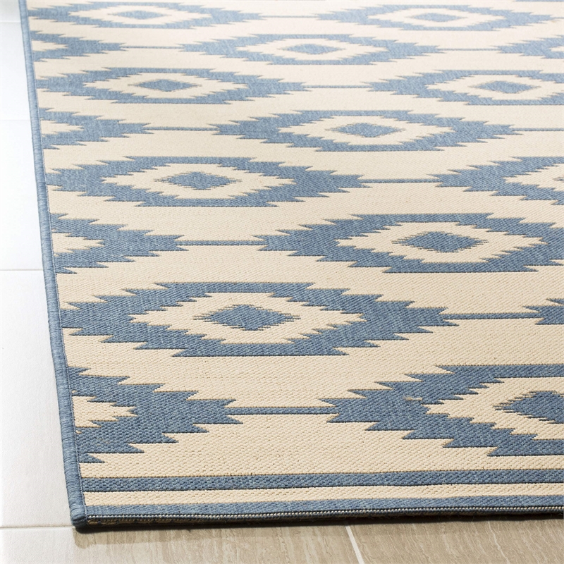 Safavieh Linden 100 2' x 8' Runner Rug in Cream and Beige