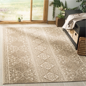 Safavieh Linden 100 4' x 6' Rug in Cream and Beige