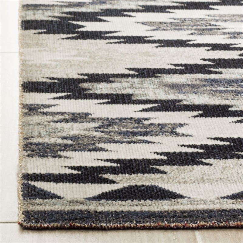 Safavieh Montage 8' x 10' Rug in Gray and Black