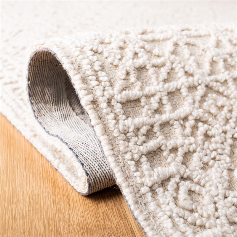 Safavieh Trace 200 3' x 5' Hand Tufted Wool Rug in Light Beige