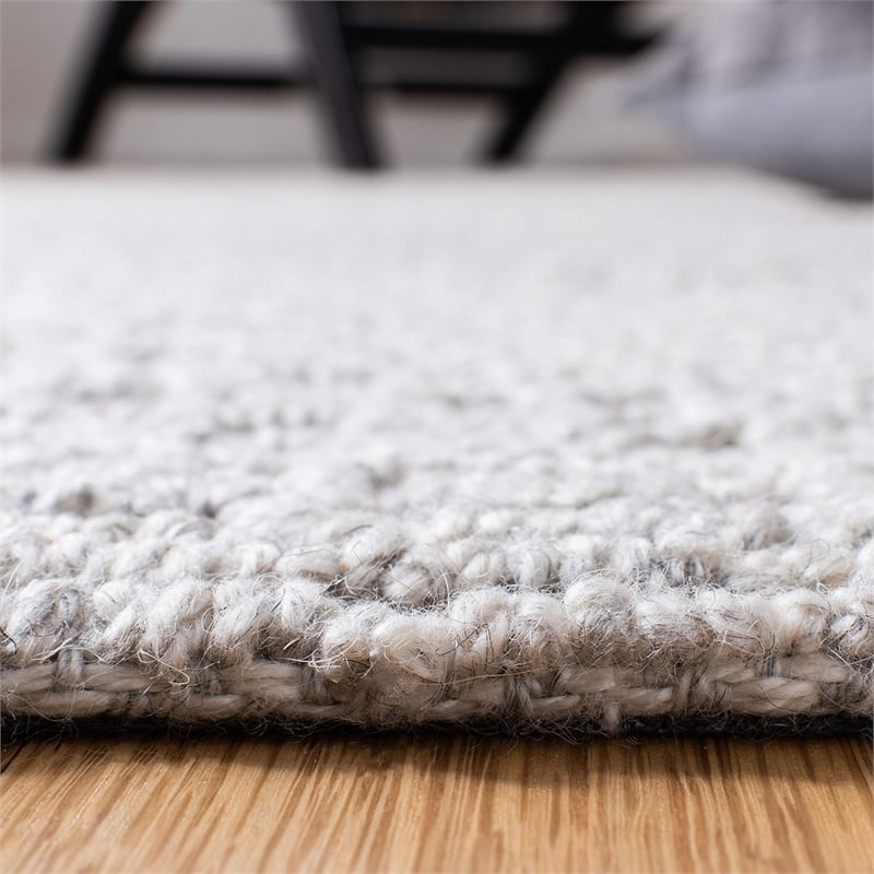 Safavieh Trace 200 5' x 8' Hand Tufted Wool Rug in Gray and Gray