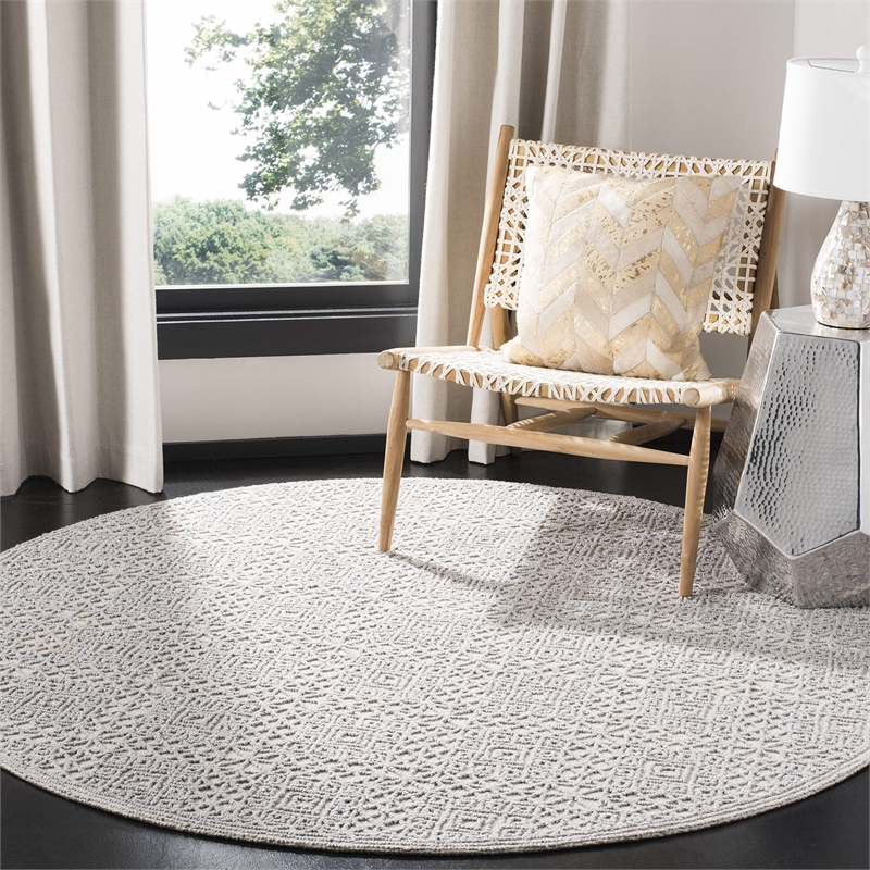 Safavieh Trace 200 6' Round Hand Tufted Wool Rug in Gray and Gray