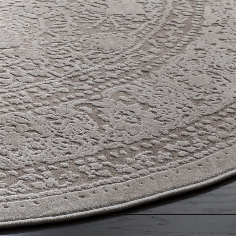 Safavieh Reflection 5' Round Rug in Beige and Cream