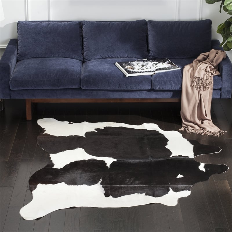 Safavieh Gaucho 6' x 6'9