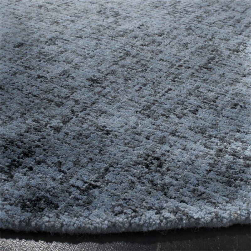 Safavieh Abstract 6' Round Hand Tufted Wool Rug in Blue