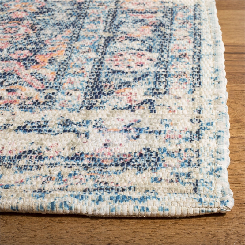 Safavieh Saffron 8' x 10' Hand Loomed Rug in Blue