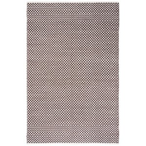 Safavieh Boston 6' x 9' Hand Tufted Rug in Brown