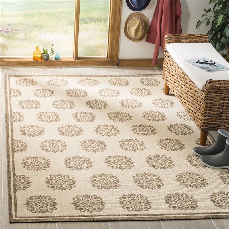 Safavieh Linden 8' x 10' Rug in Cream and Beige
