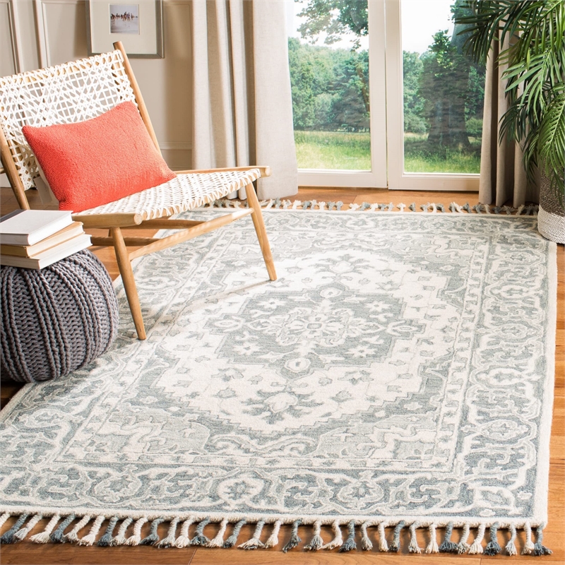Safavieh Aspen 9' x 12' Hand Tufted Wool Rug in Gray