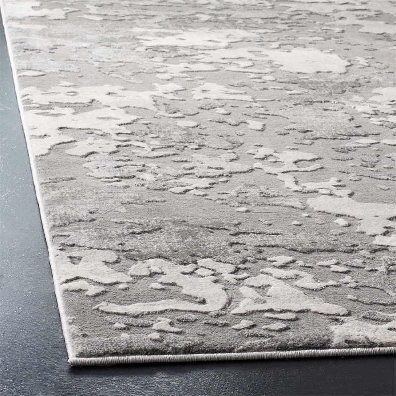 Safavieh Lurex 9' x 12' Rug in Gray