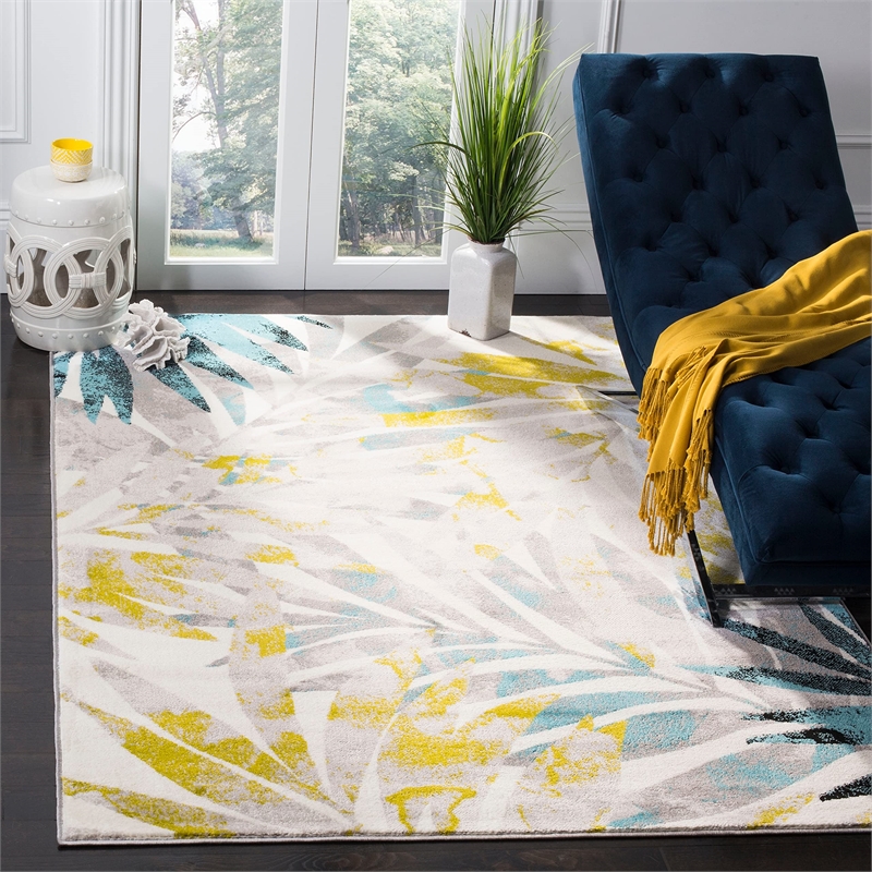 Safavieh Skyler 2' x 4' Rug