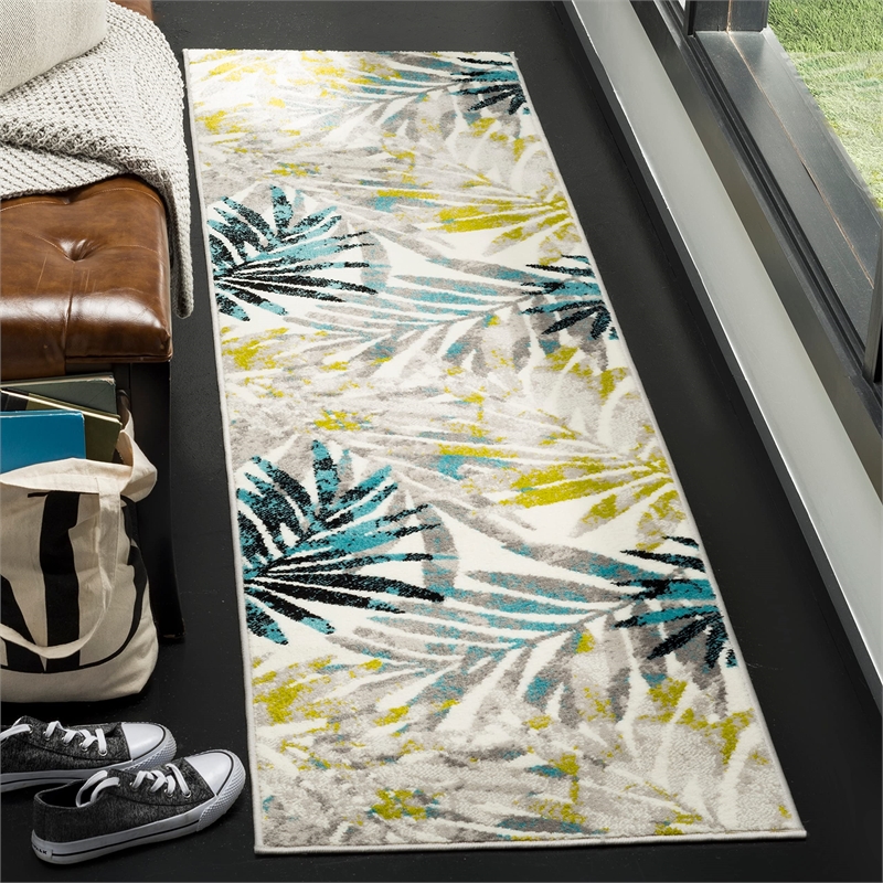 Safavieh Skyler 2' x 4' Rug