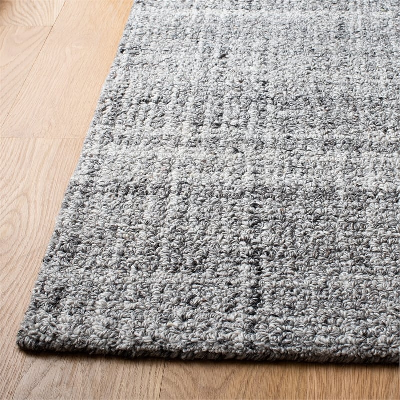 Safavieh Abstract 5' x 8' Hand Tufted Rug in Gray and Black