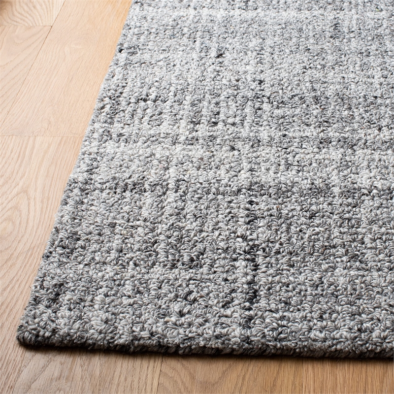 Safavieh Abstract 6' x 9' Hand Tufted Rug in Gray and Black