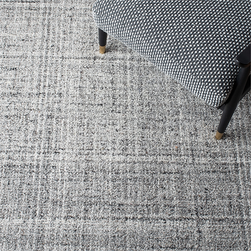 Safavieh Abstract 6' x 9' Hand Tufted Rug in Gray and Black