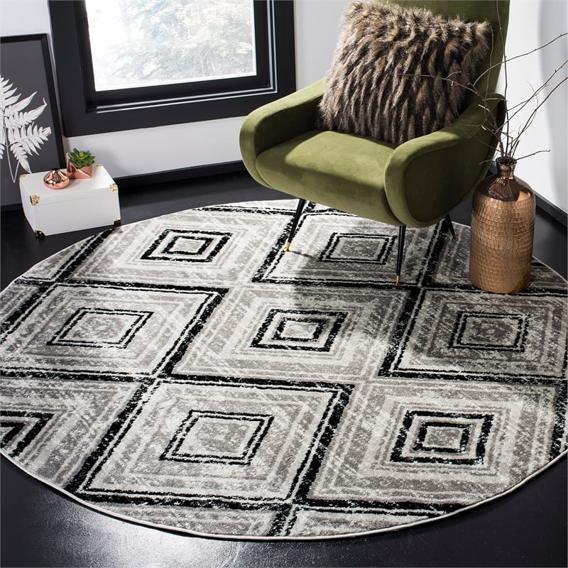 Safavieh Skyler 3' x 5' Rug in Gray and Black