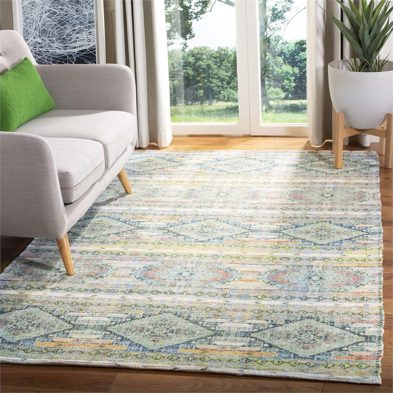 Safavieh Saffron 8' x 10' Hand Loomed Rug