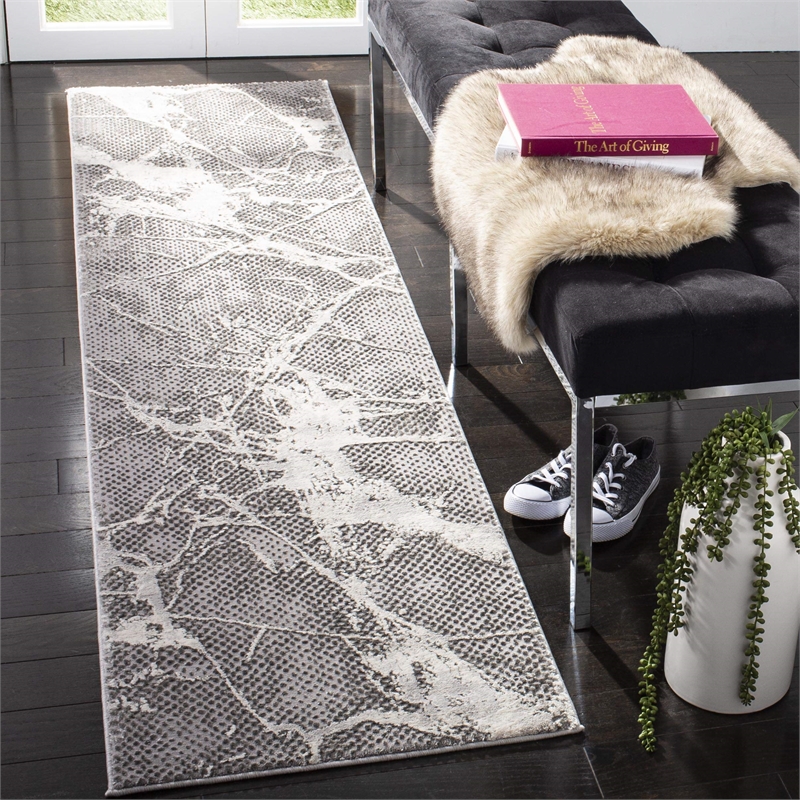 Safavieh Lurex 2' x 8' Runner Rug in Gray and Ivory