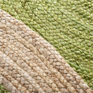 Safavieh Natural Fiber 9' Round Hand Woven Jute Rug in Green
