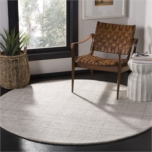 Safavieh Abstract 6' Round Hand Tufted Rug in Ivory and Beige