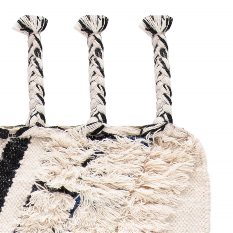 Safavieh Kenya 5' x 8' Hand Knotted Wool Rug in Ivory and Black