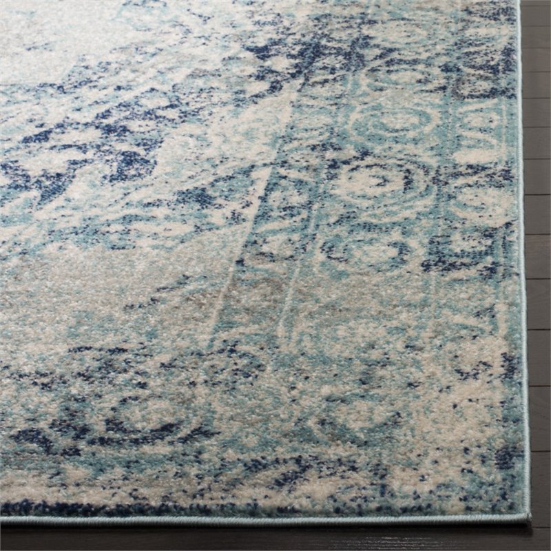 Safavieh Madison 4' x 6' Rug in Ivory and Blue