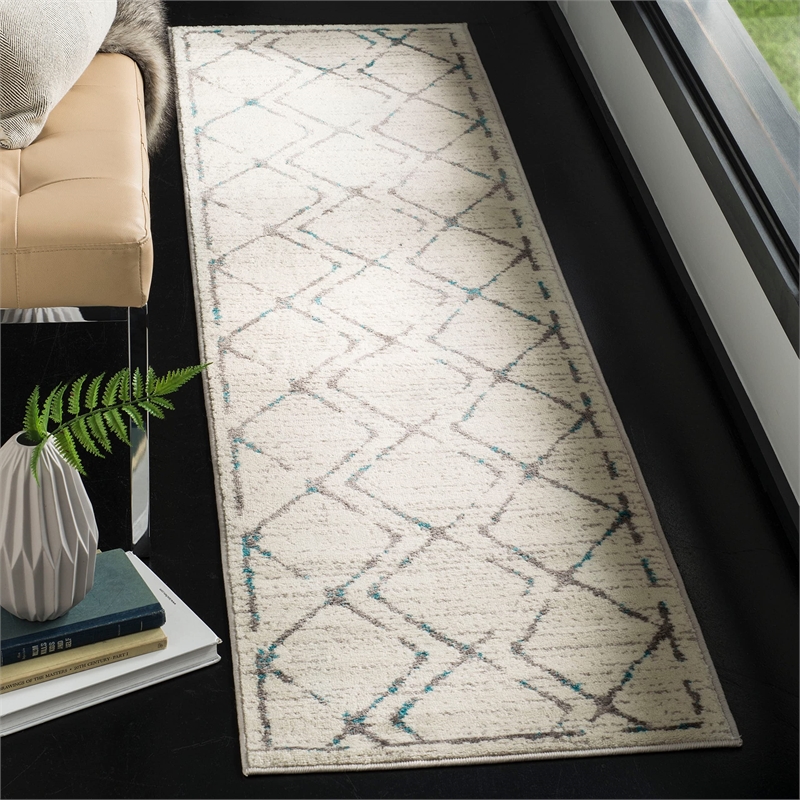 Safavieh Skyler 3' x 5' Rug in Ivory and Blue