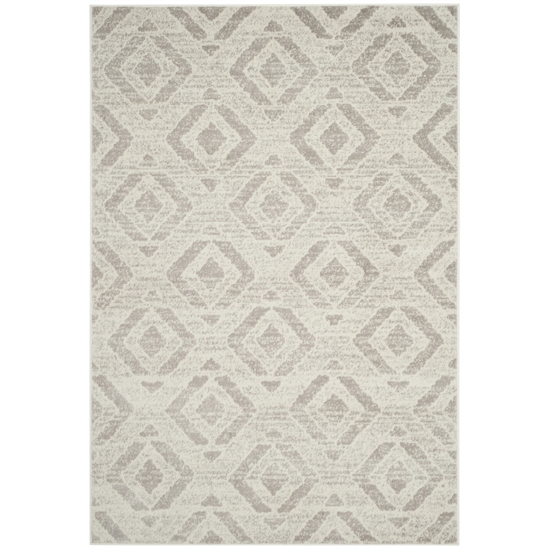 Safavieh Skyler 6' x 9' Rug in Ivory and Gray