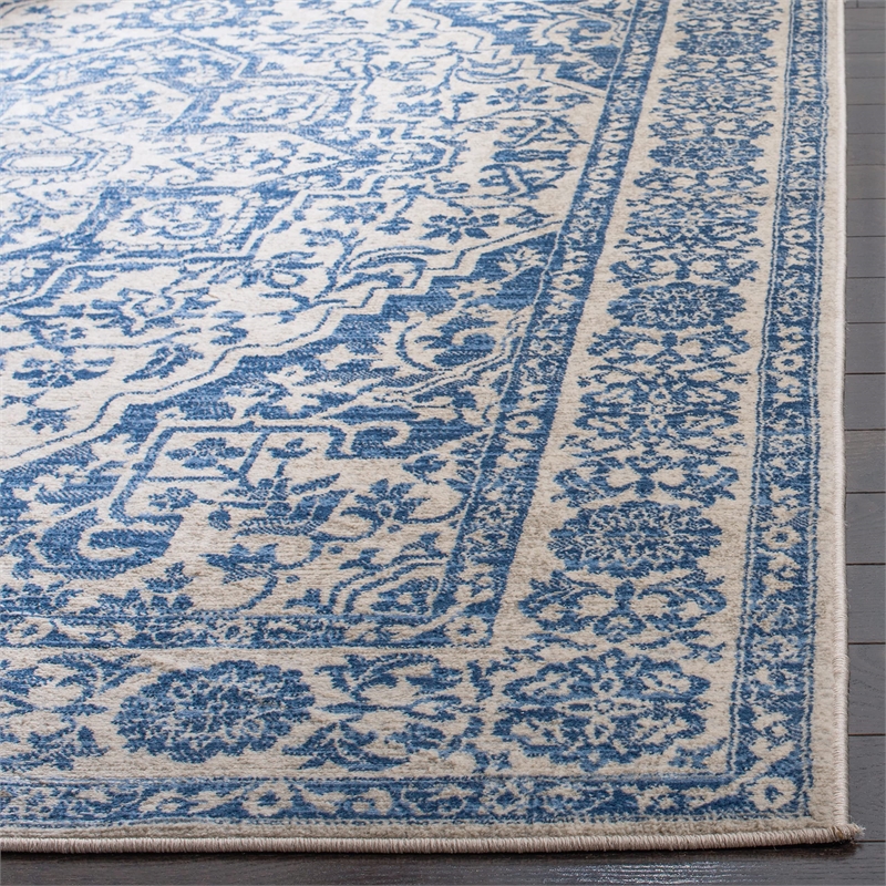 Safavieh Brentwood 6' x 9' Rug in Navy and Light Gray