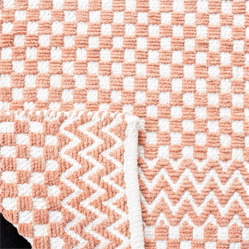 Safavieh Boston 6' Square Hand Tufted Rug in Orange