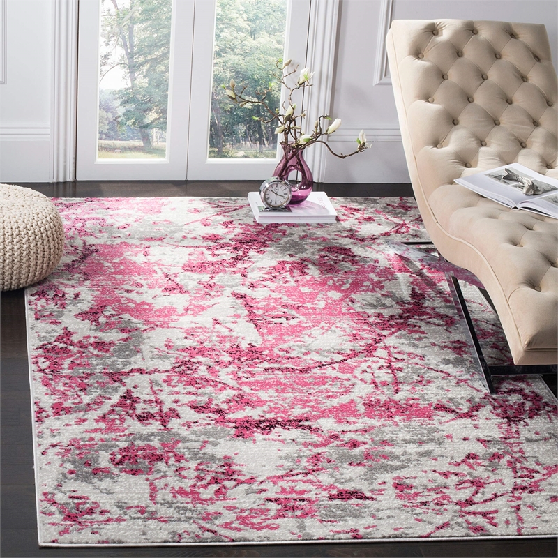 Safavieh Skyler 3' x 5' Rug in Pink and Ivory