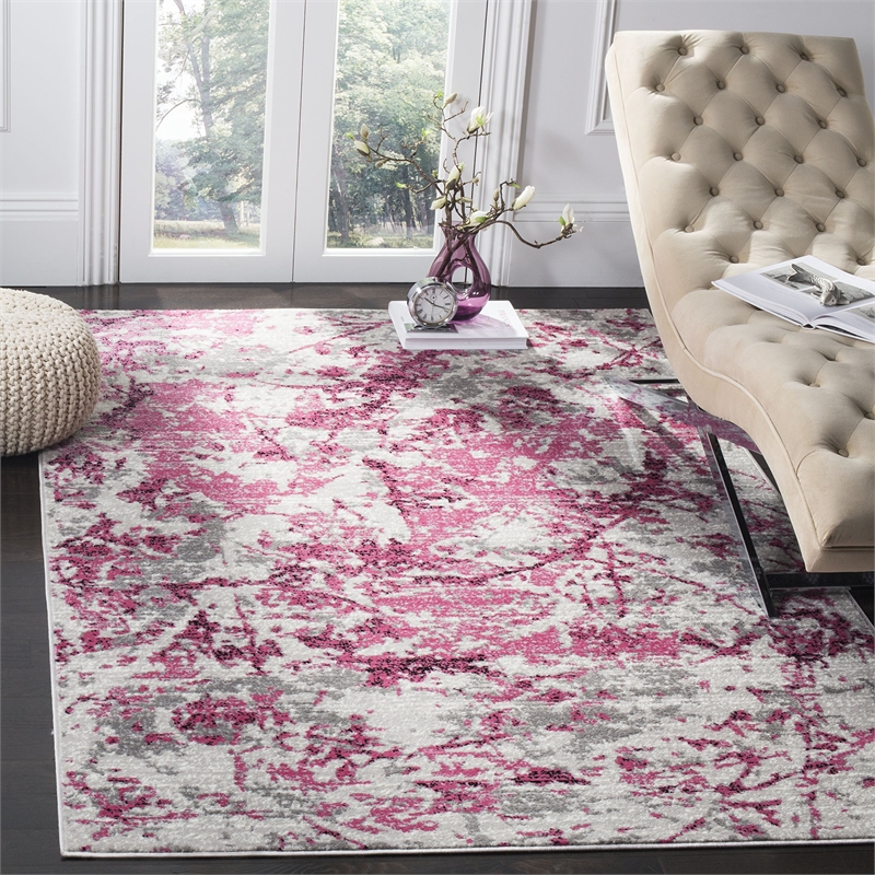 Safavieh Skyler 6' x 9' Rug in Pink and Ivory