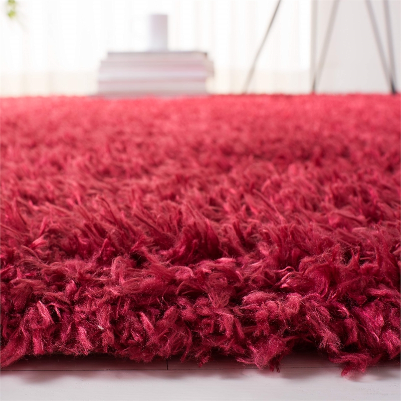 Safavieh Madrid 8' x 10' Shag Rug in Red