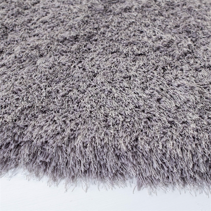 Safavieh Venice 4' Round Hand Tufted Shag Rug in Silver