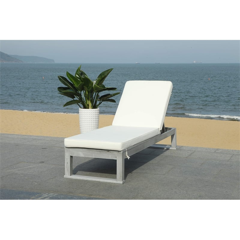 Safavieh Solano Patio Chaise Lounge in Gray and White