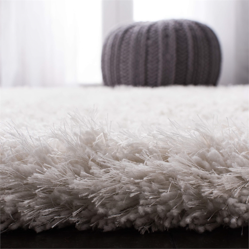 Safavieh Atlantic 5' x 8' Hand Tufted Shag Rug in Ivory