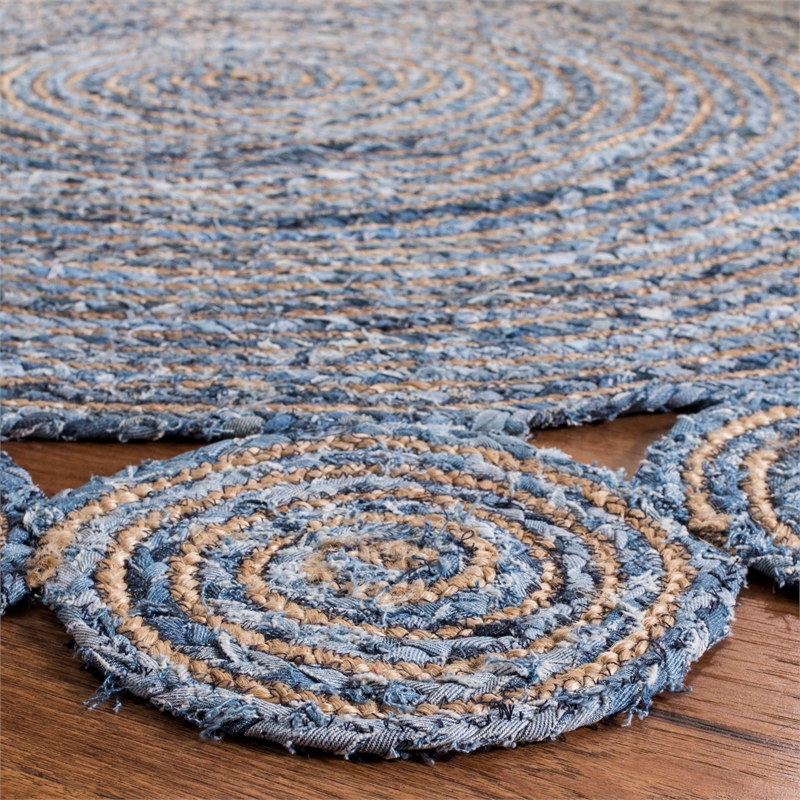Safavieh Cape Cod 4' Round Hand Woven Jute Rug in Blue and Natural