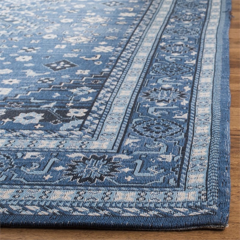 Safavieh Classic Vintage 4' x 6' Rug in Blue and Charcoal