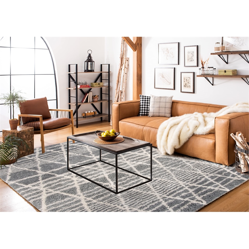 Safavieh Casablanca 4' x 6' Hand Tufted Wool Rug in Gray and Ivory