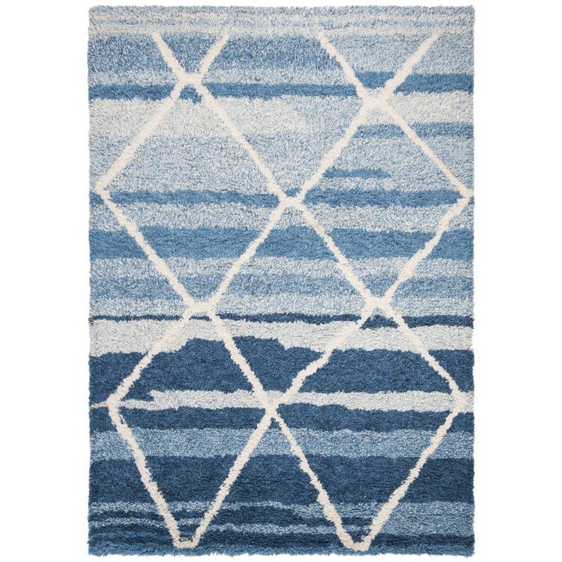 Safavieh Casablanca 4' x 6' Hand Tufted Wool Rug in Blue and Ivory