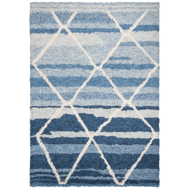Safavieh Casablanca 5' x 8' Hand Tufted Wool Rug in Blue and Ivory