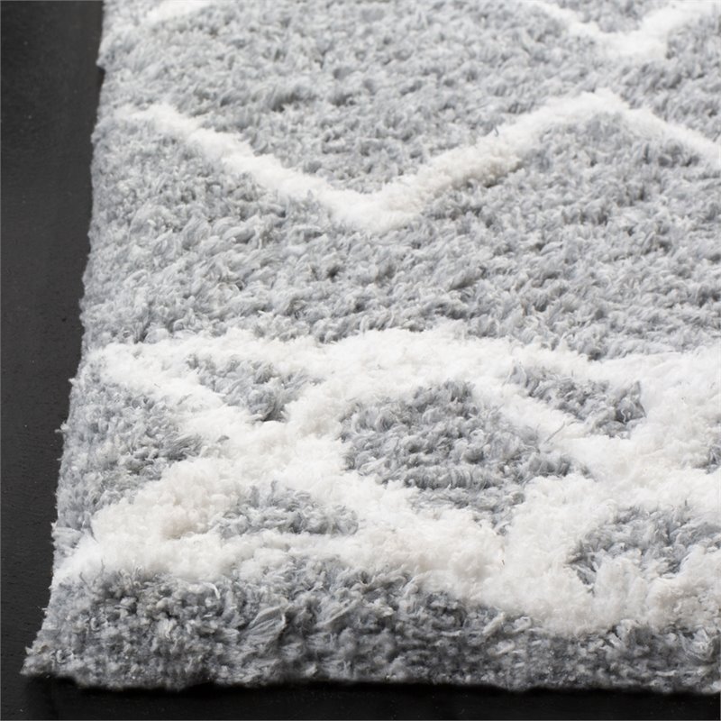 Safavieh Equinox 5' x 8' Hand Tufted Shag Rug in Gray and Cream