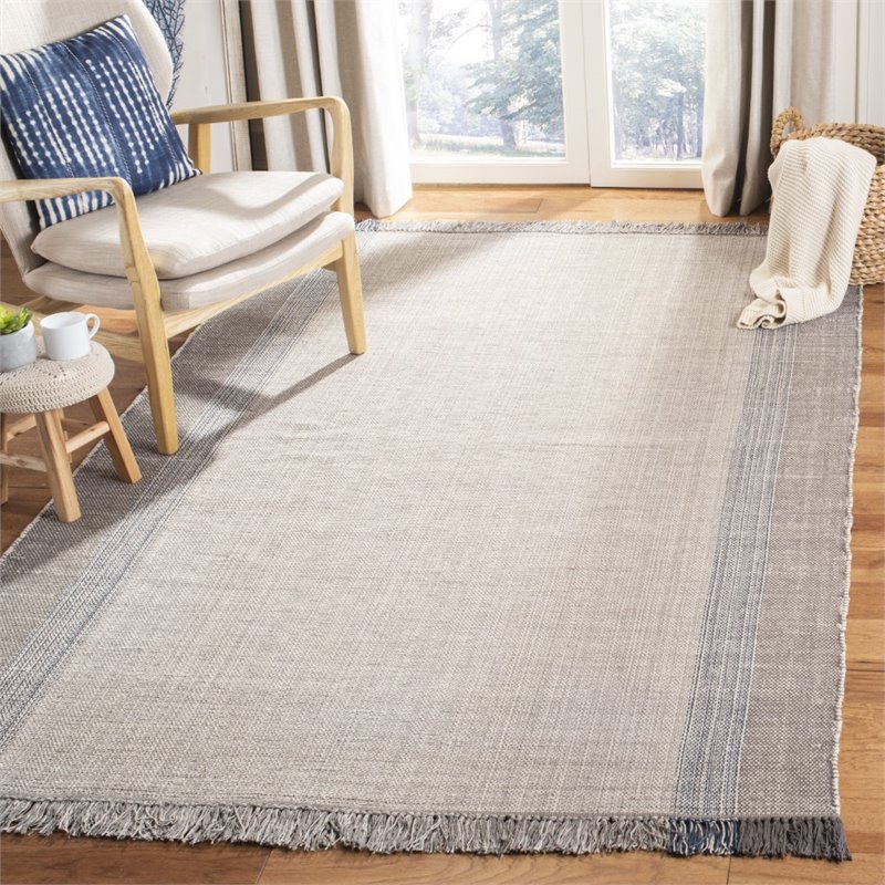Safavieh Montauk 8' x 10' Hand Woven Rug in Blue and Gray